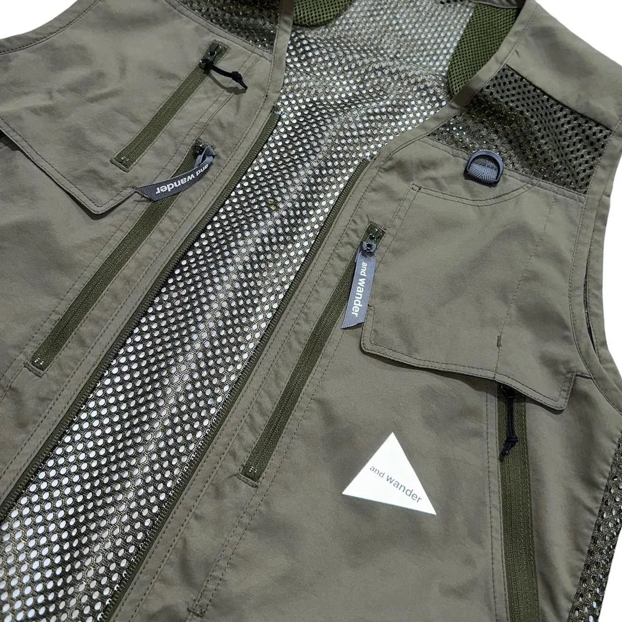 And Wander Tactical Vest