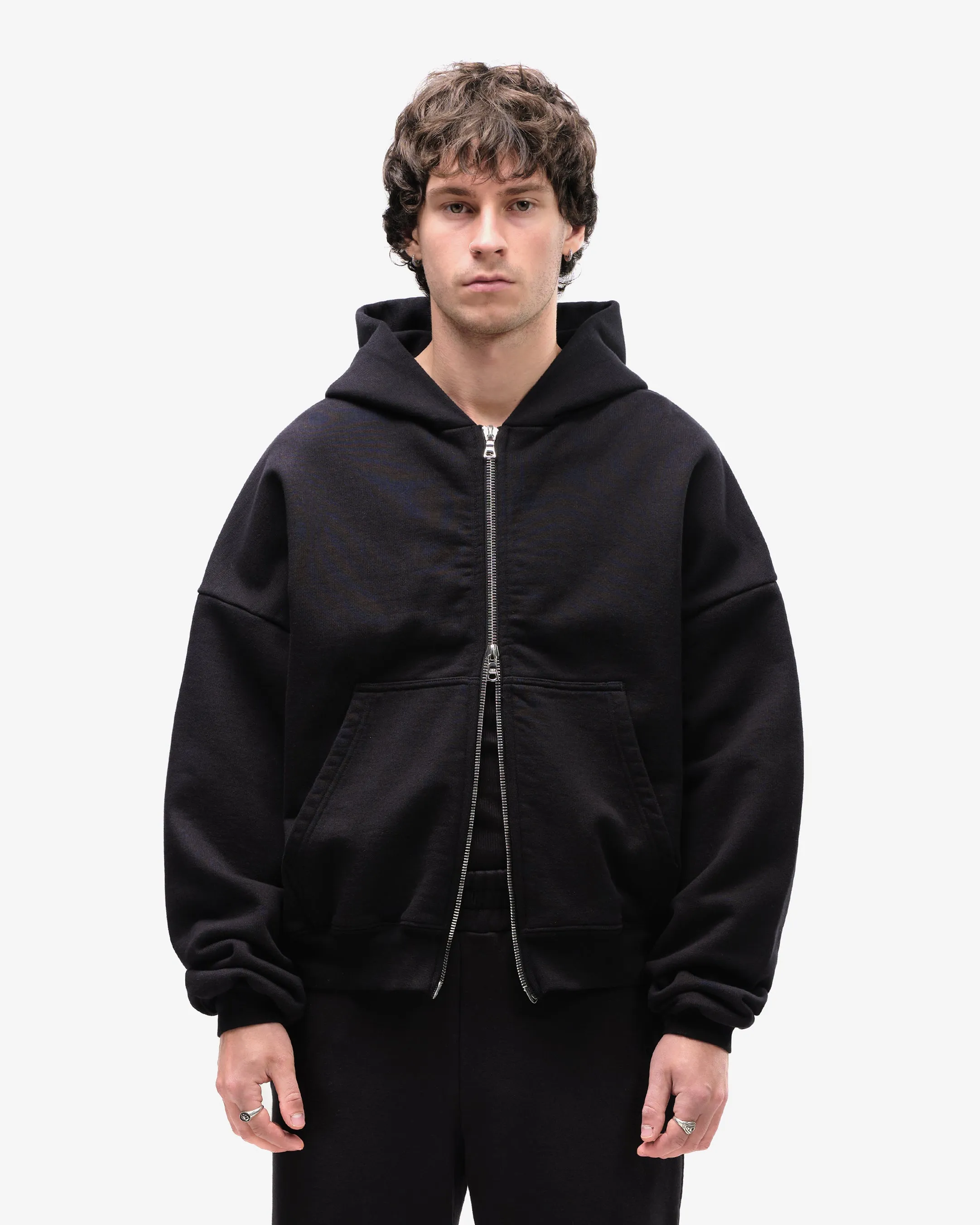 HEAVYWEIGHT ZIP HOODIE - BLACK