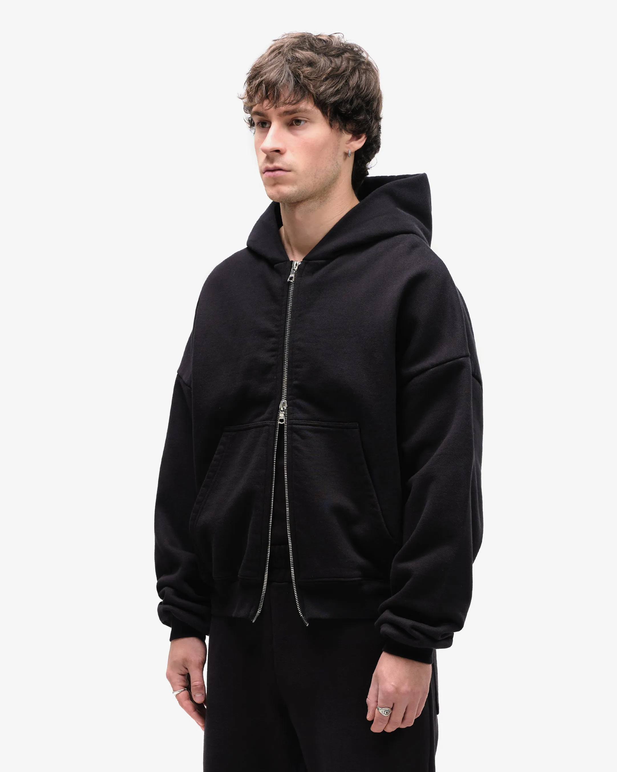 HEAVYWEIGHT ZIP HOODIE - BLACK