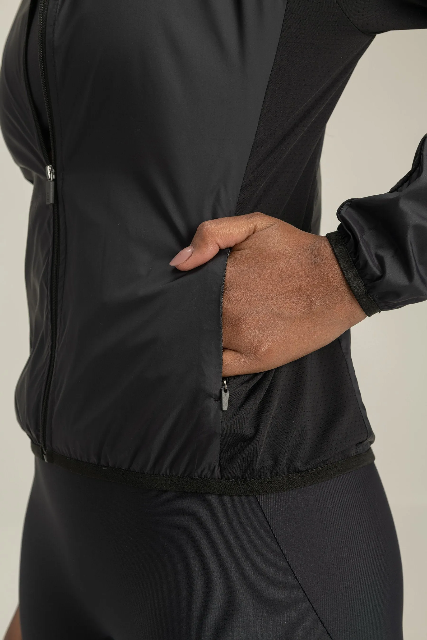 Neo Aero Windbreaker