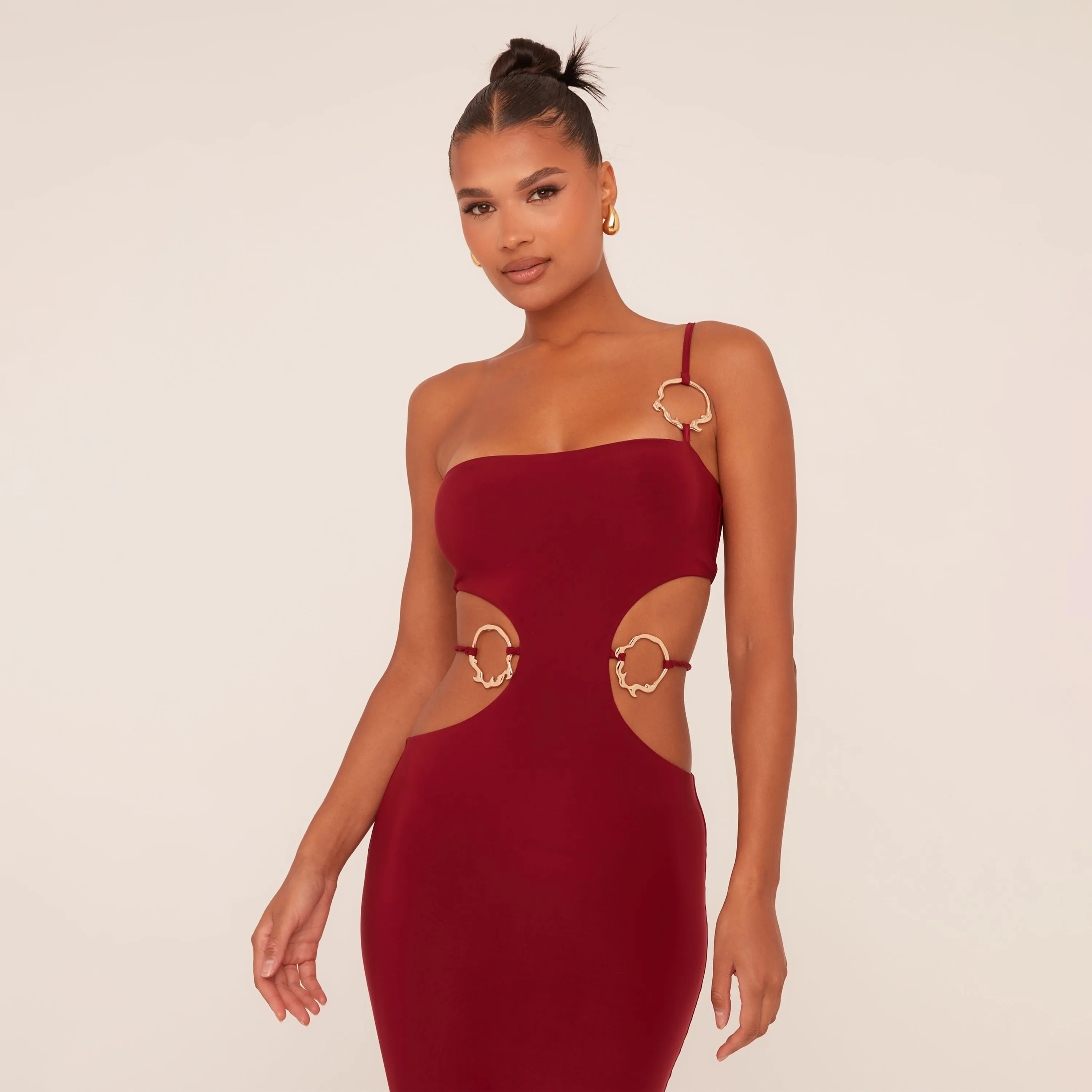 One Shoulder Cut Out Ring Detail Maxi Dress In Wine Slinky